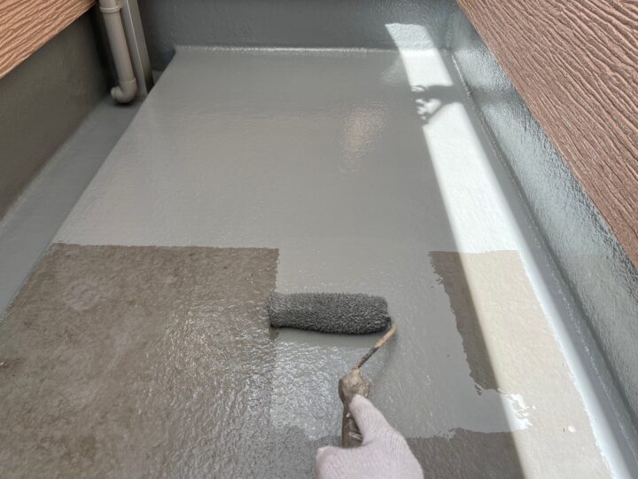 ベランダ床上塗り工事