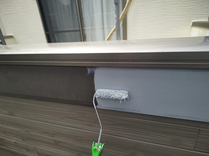 装飾帯下塗り工事