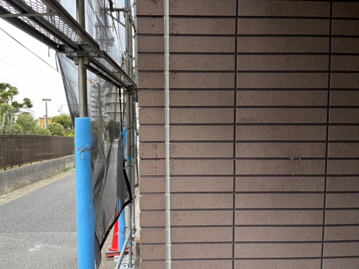 外壁板間シーリング完了全景