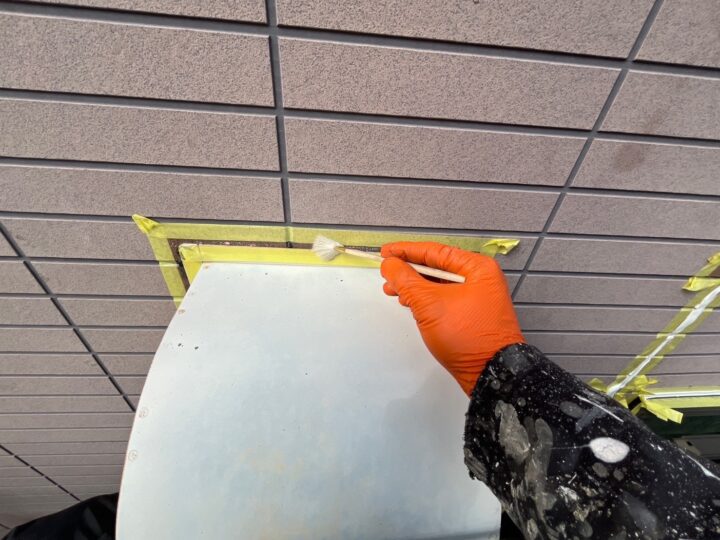 設備廻りシ－リング専用プライマ－塗布