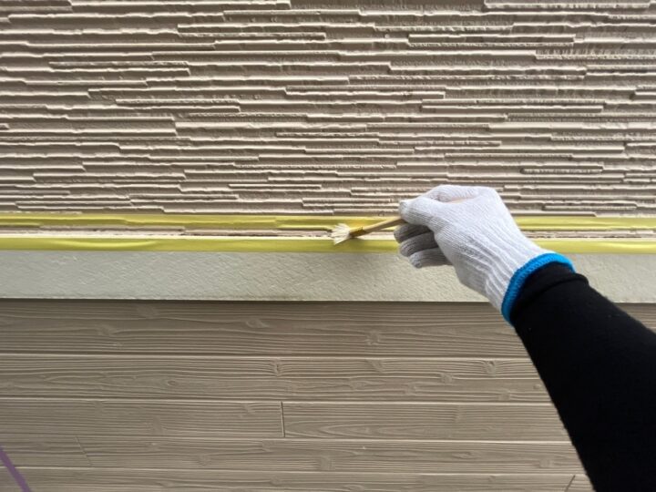 入隅シ－リング専用プライマ－塗布
