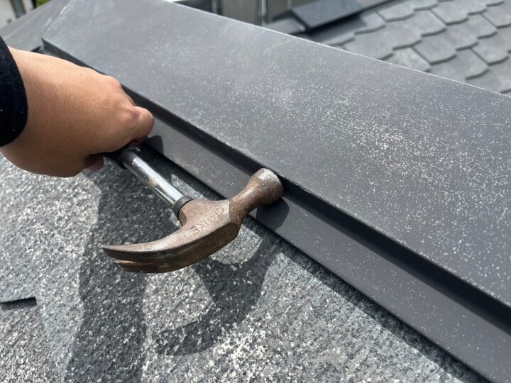 屋根板金釘打ち補修施工