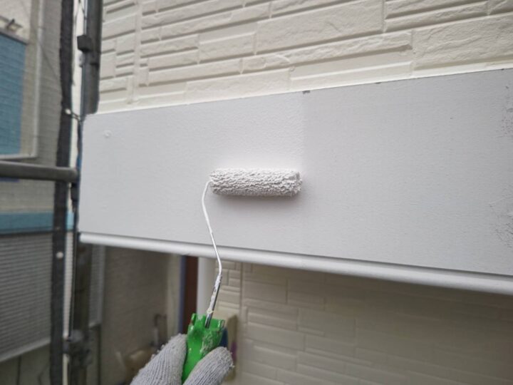 装飾帯下塗り工事