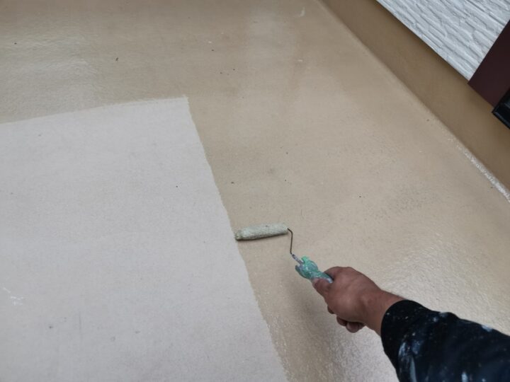ベランダ床下塗り工事