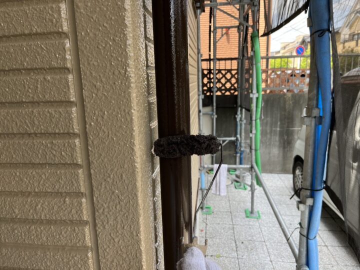 雨樋塗装２回目
