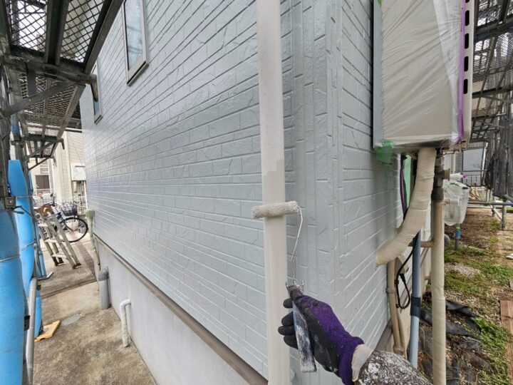雨樋塗装１回目