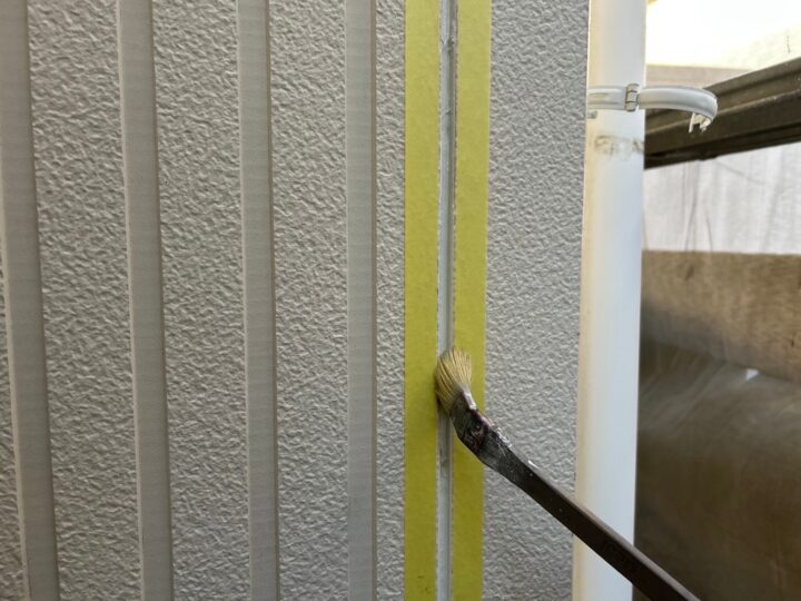 専用プライマー塗布