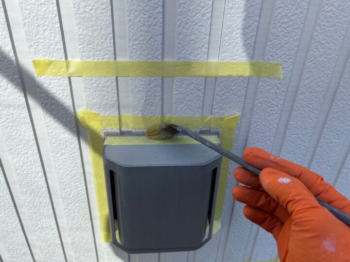 設備廻りシーリング専用プライマー塗布