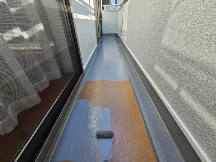 ベランダ床上塗り工事