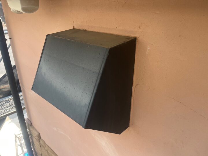 設備廻りシーリング施工前
