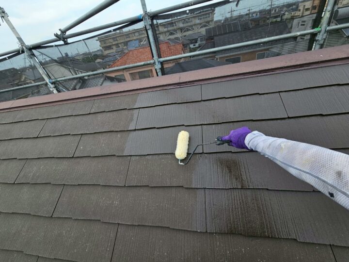 屋根下塗り工事