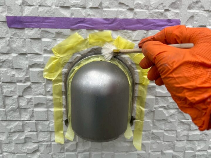 設備廻りシーリング専用プライマ-塗布