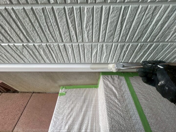 水切り中塗り工事