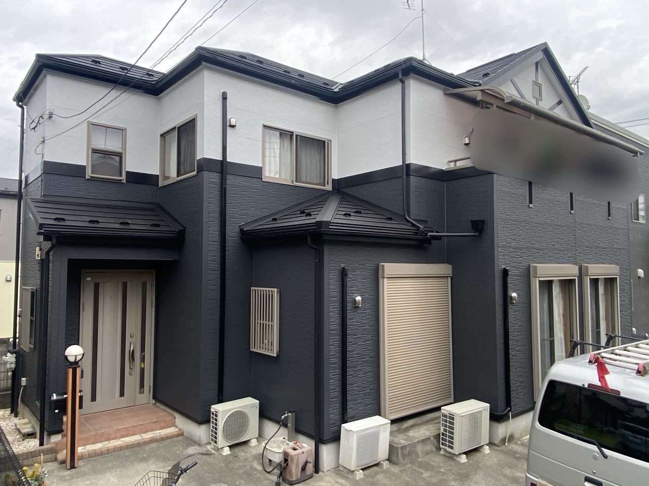 屋根・アイジ－工業・ス－パ－ガルテクト 外壁・SK化研・エスケープレミアムシリコン🙆‍♂️