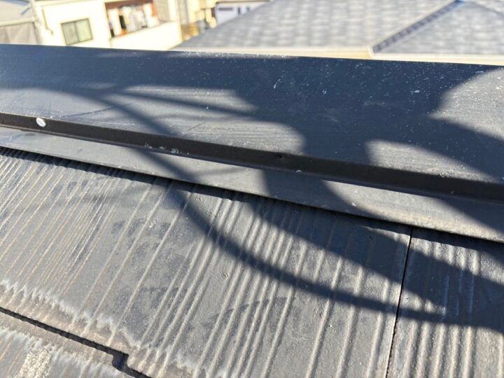 屋根板金ビス打ち補修施工前