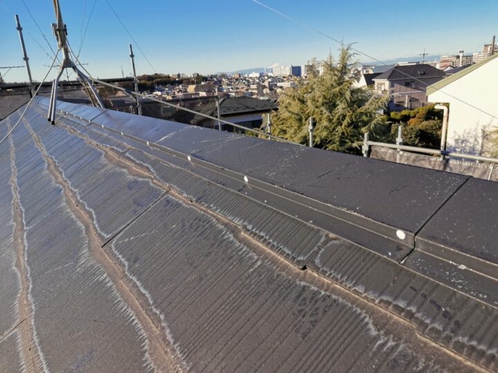 屋根板金シーリング補修完了全景
