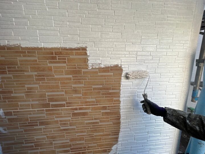 外壁下塗り工事