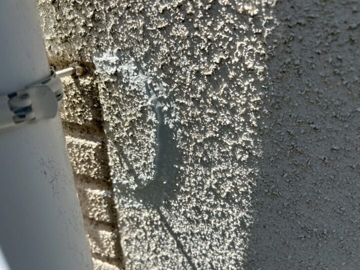 外壁ひび割れ補修施工後