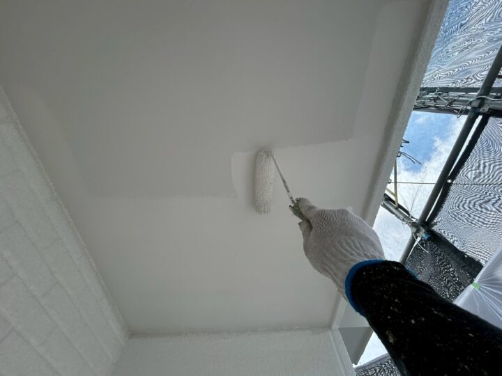 軒天塗装２回目