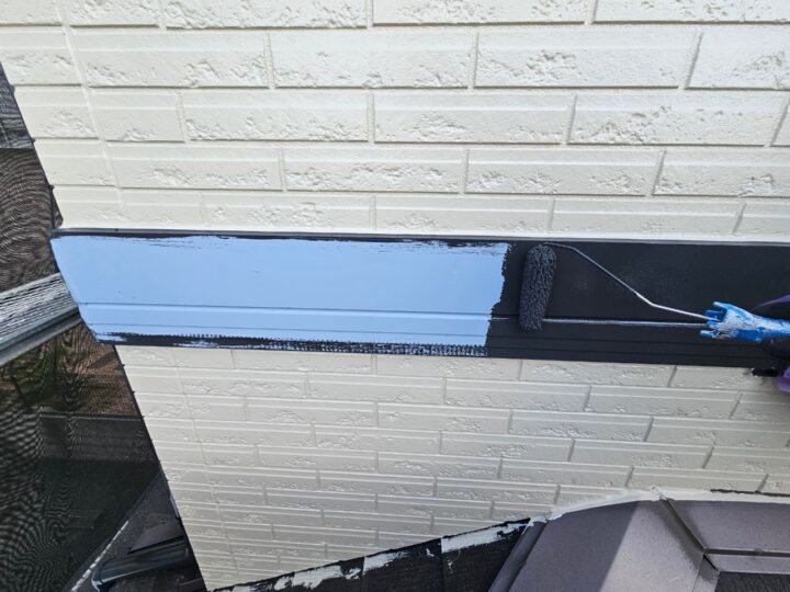 装飾帯中塗り工事