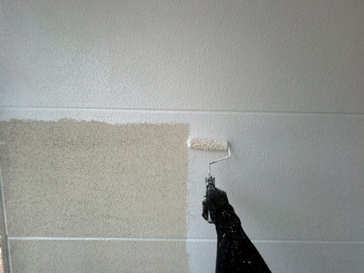 外壁下塗り工事