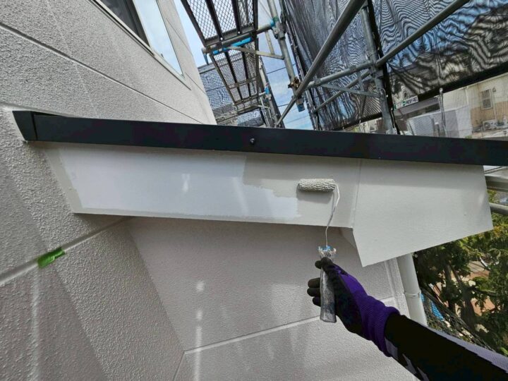 破風板中塗り工事