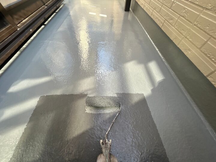 ベランダ床上塗り工事