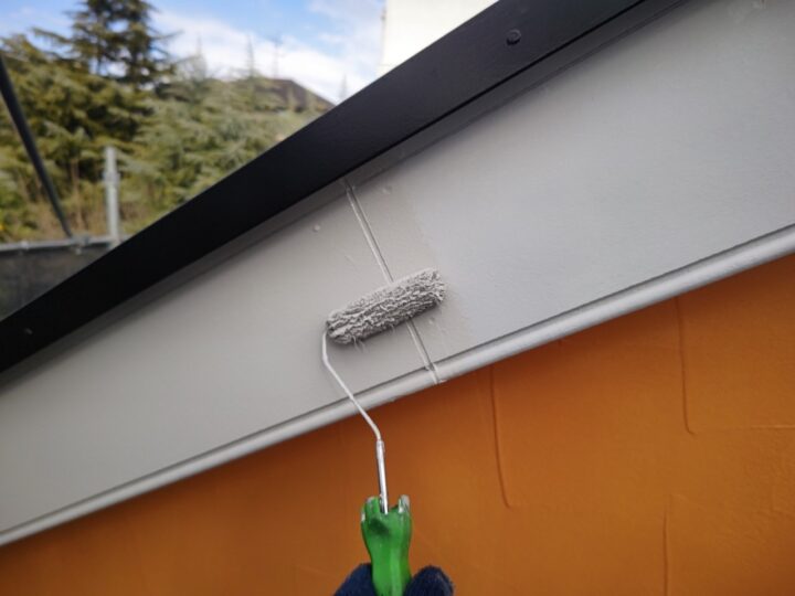 破風板中塗り工事