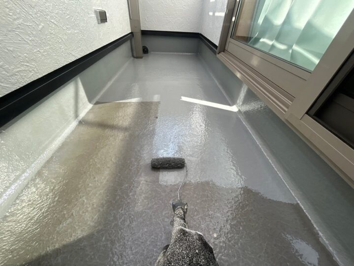 ベランダ床上塗り工事