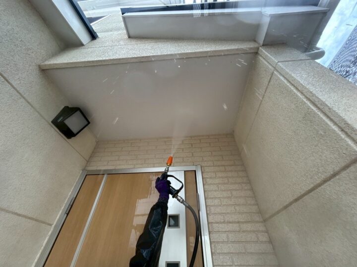 軒天高圧洗浄工事