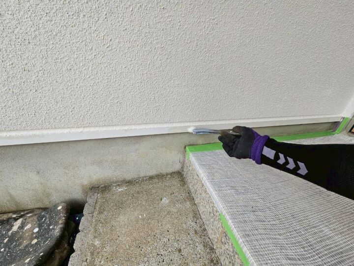 水切り中塗り工事