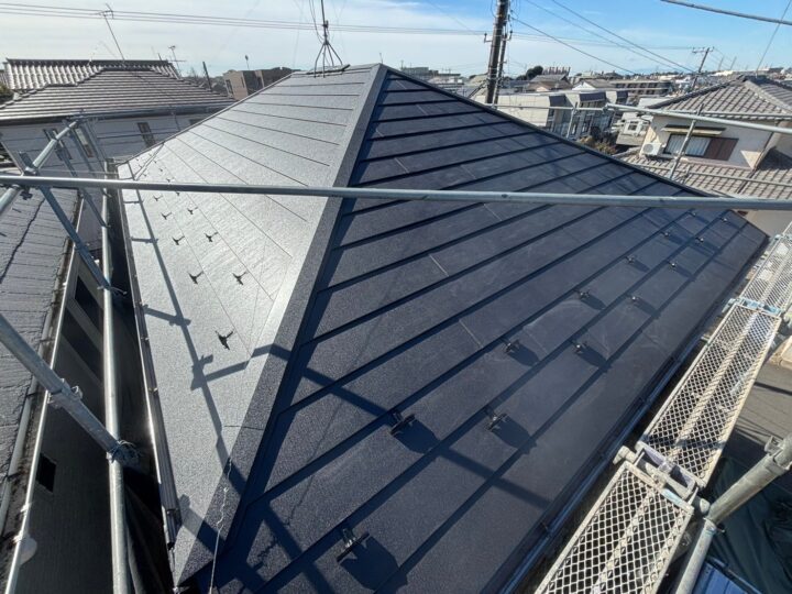 屋根板金取り付け工事