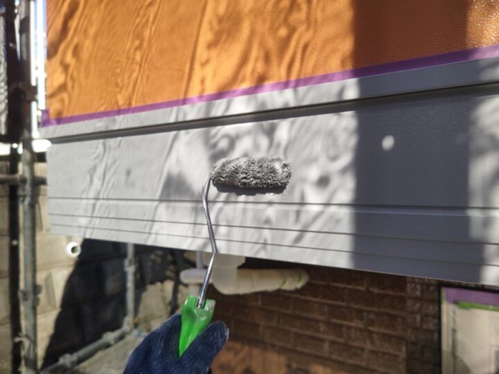 装飾帯上塗り工事