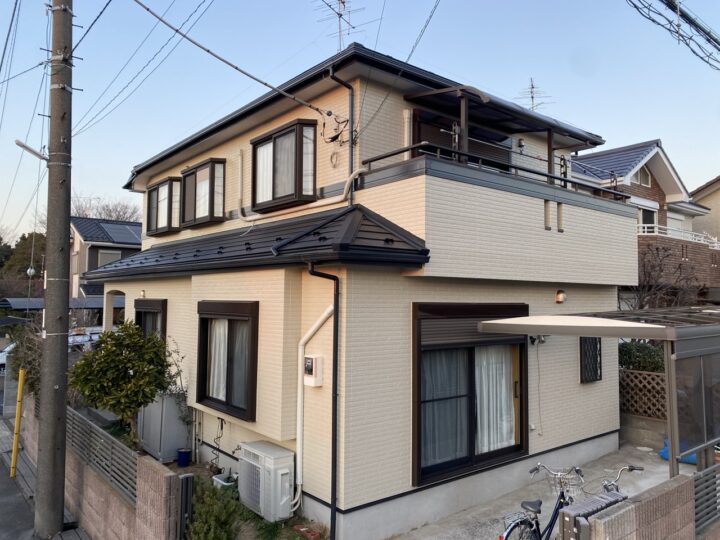 屋根 アイジ－工業・ス－パ－ガルテクト 外壁 日本ペイント・グランセラトップ1液水性👌