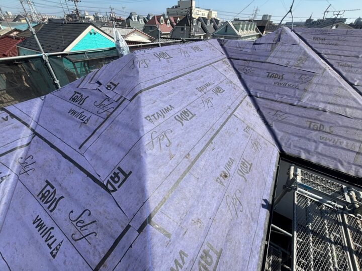 アスファルトルーフィング貼り付け工事