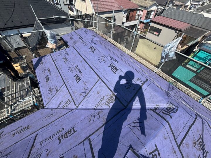 アスファルトルーフィング貼り付け工事