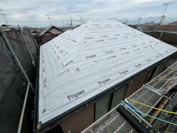 アスファルトルーフィング貼り付け工事