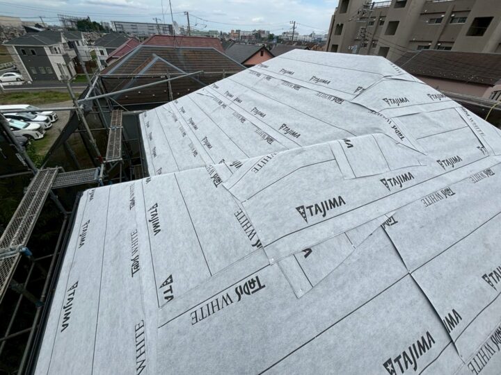 アスファルトルーフィング貼り付け工事