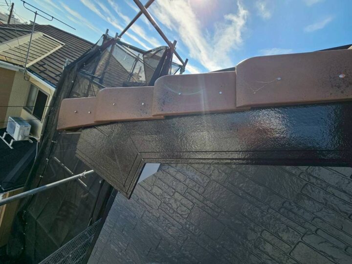 破風板完了全景