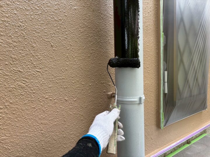 配管中塗り工事