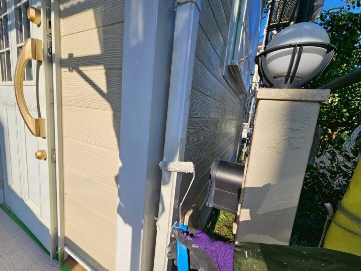 雨樋塗装２回目