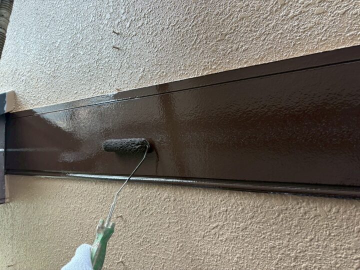 装飾帯上塗り工事