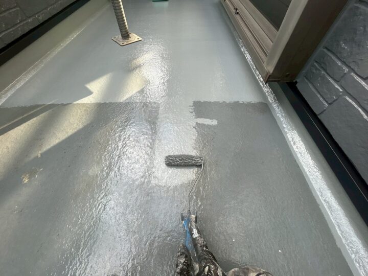ベランダ床上塗り工事