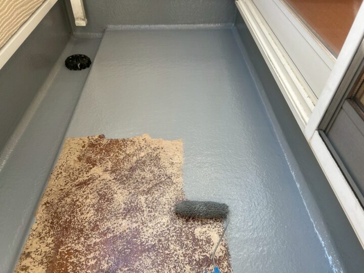 ベランダ床上塗り工事