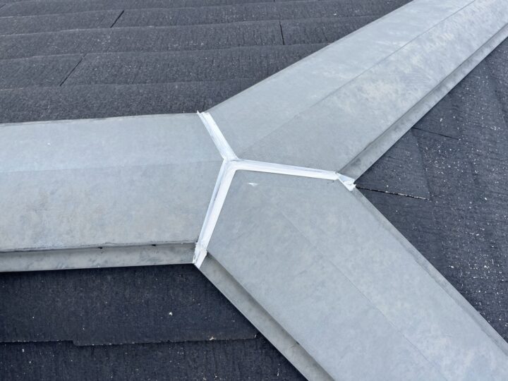 屋根板金シ－リング補修施工後