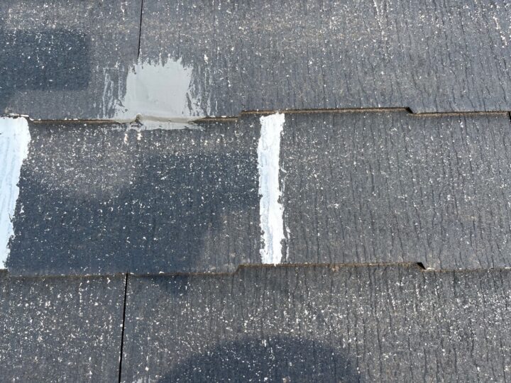 屋根材ひび割れ補修施工後