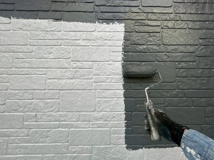 外壁中塗り工事