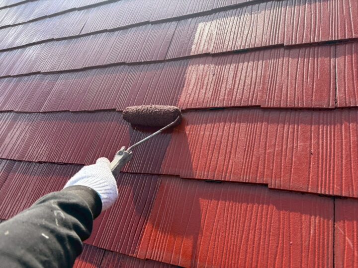 屋根中塗り工事