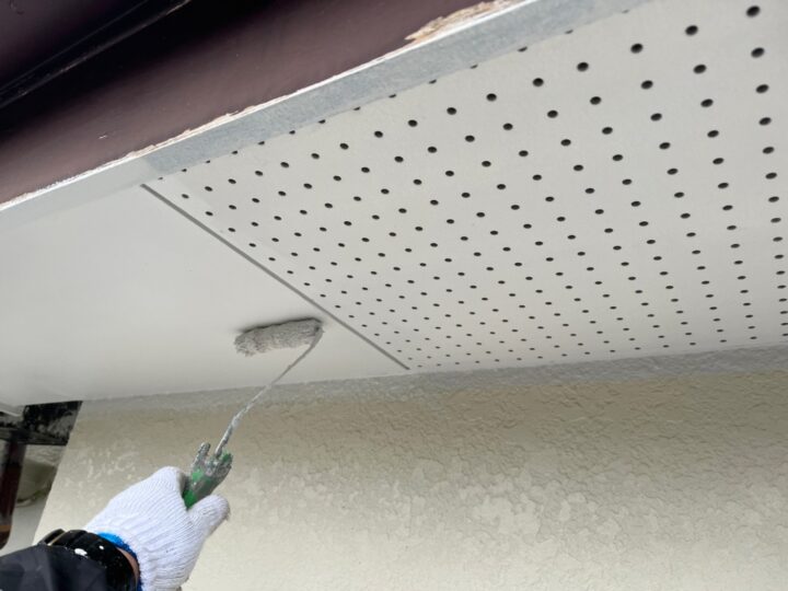 軒天塗装２回目