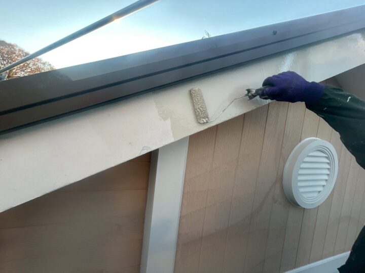 破風板中塗り工事